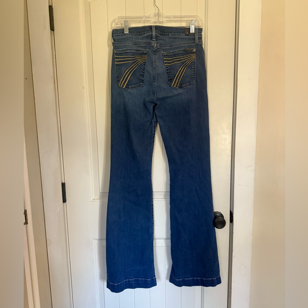 7 for all mankind